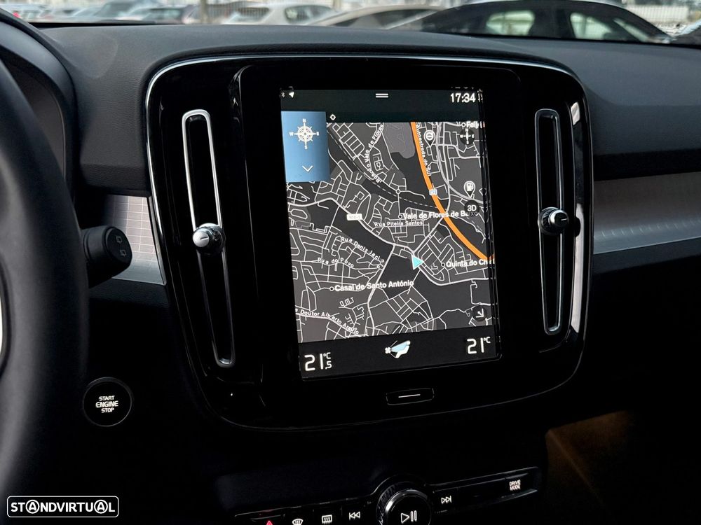 Volvo XC 40 1.5 T2 Momentum Plus - 15