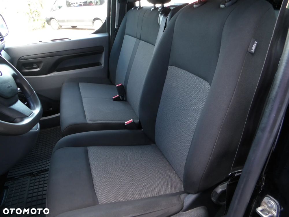 Opel Vivaro - 14