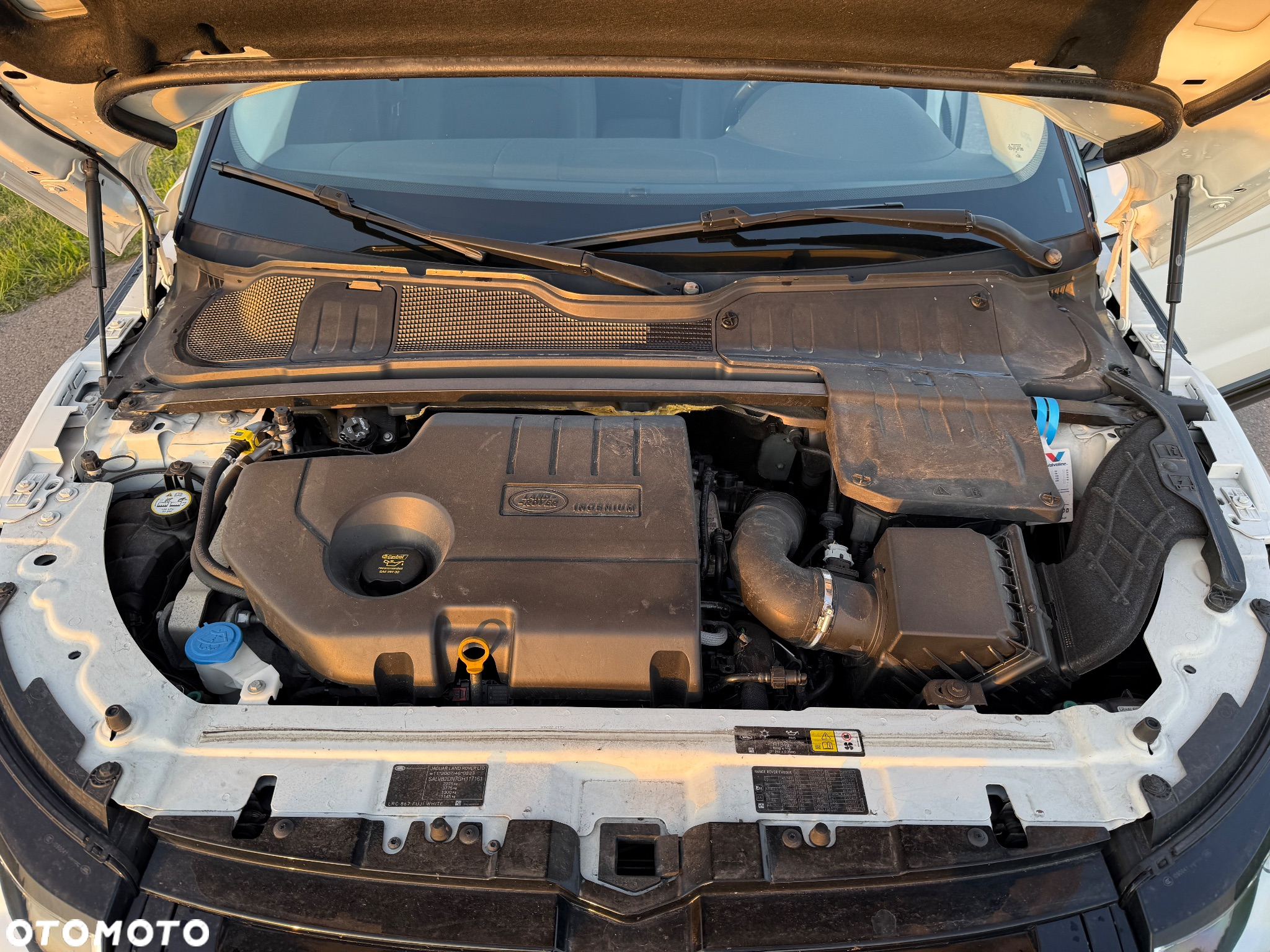 Land Rover Range Rover Evoque D150 FWD R-Dynamic - 9