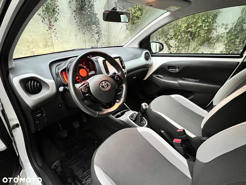 Toyota Aygo - 11
