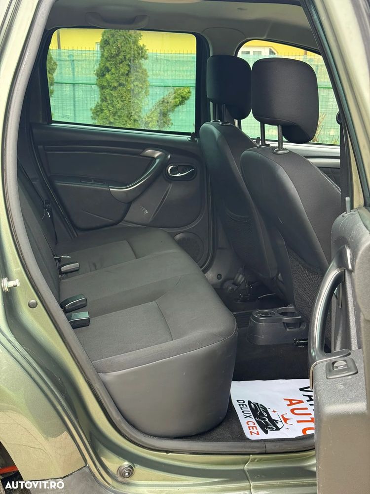 Dacia Duster 1.5 dCi 4x2 Prestige - 9
