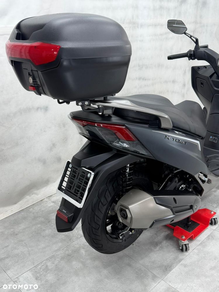 Kymco X-Town - 6