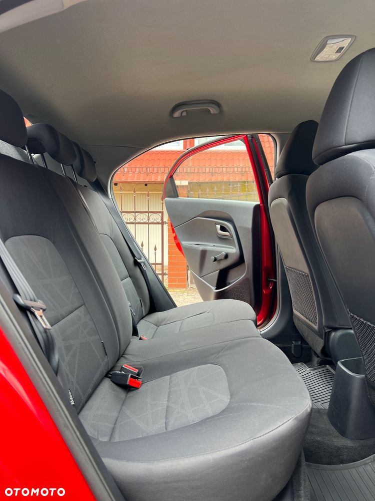 Kia Rio 1.4 Edition 7 - 19