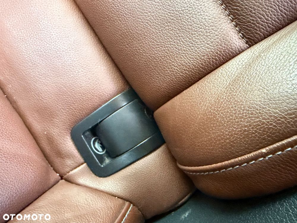 Volkswagen Golf 1.6 TDI (BlueMotion Technology) DSG Trendline - 30