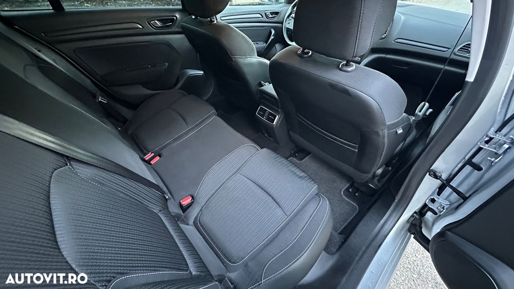 Renault Megane BLUE dCi 115 BUSINESS EDITION - 13