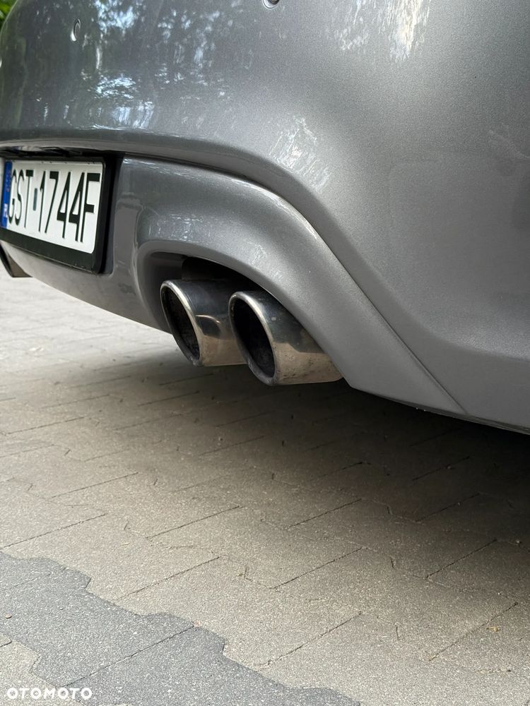 Hyundai Genesis Coupe 2.0 TCI Premium - 4