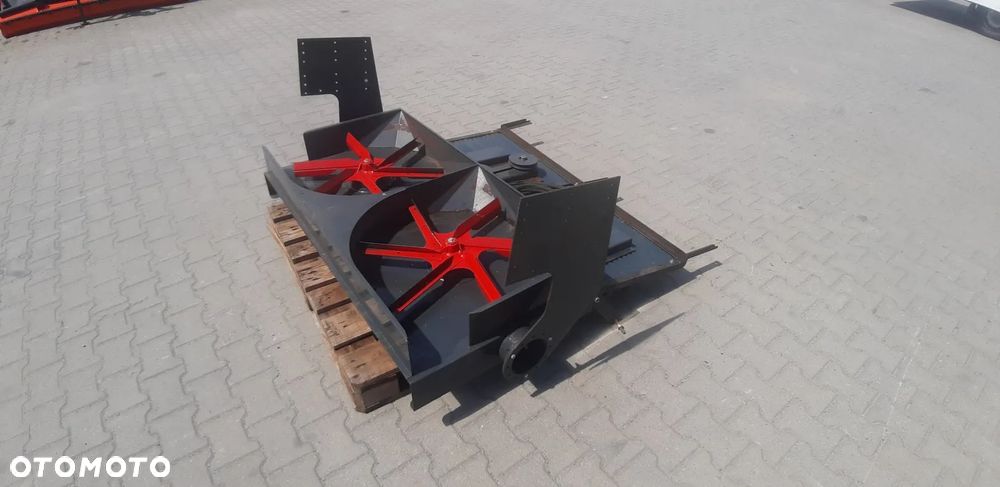 Rozrzutnik plew do Claas mechaniczny - 6