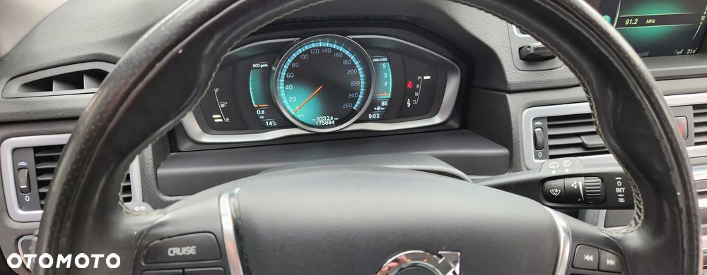 Volvo V70 D4 Geartronic Summum - 23