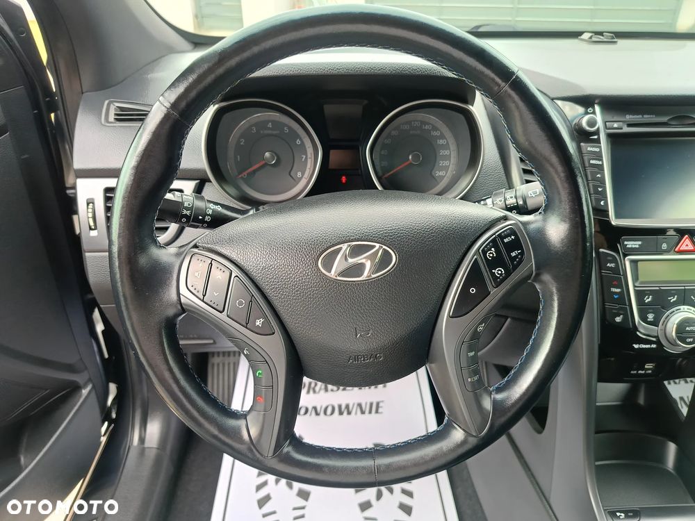 Hyundai i30 blue 1.6 GDI YES Gold - 36