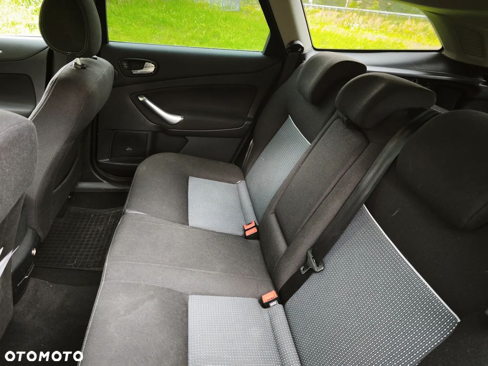 Ford Mondeo 2.0 Silver X Plus - 15