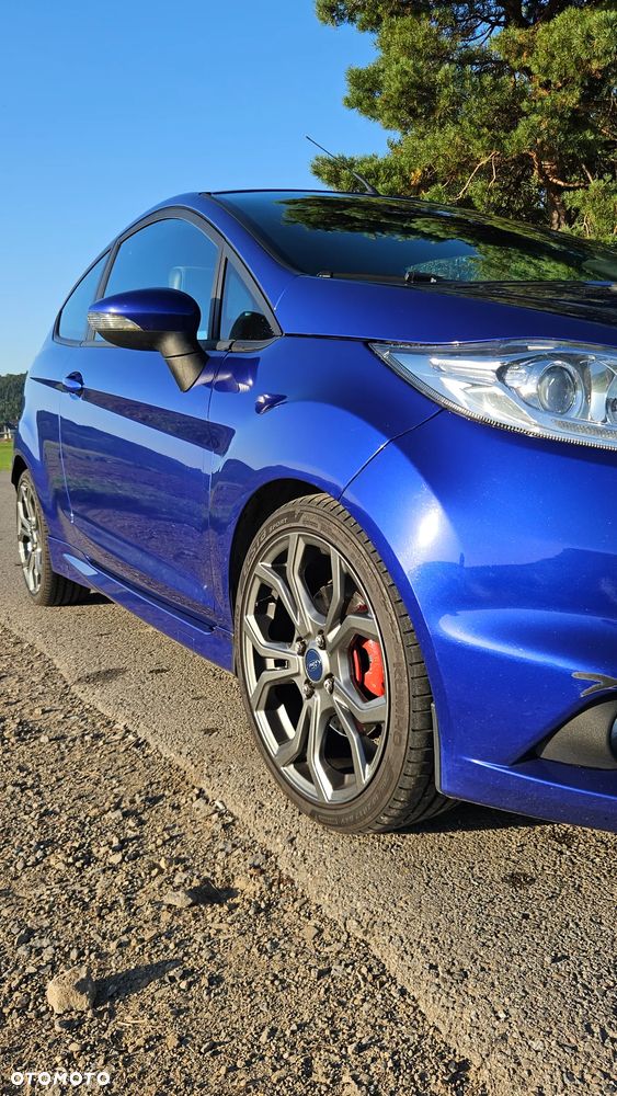 Ford Fiesta ST - 4