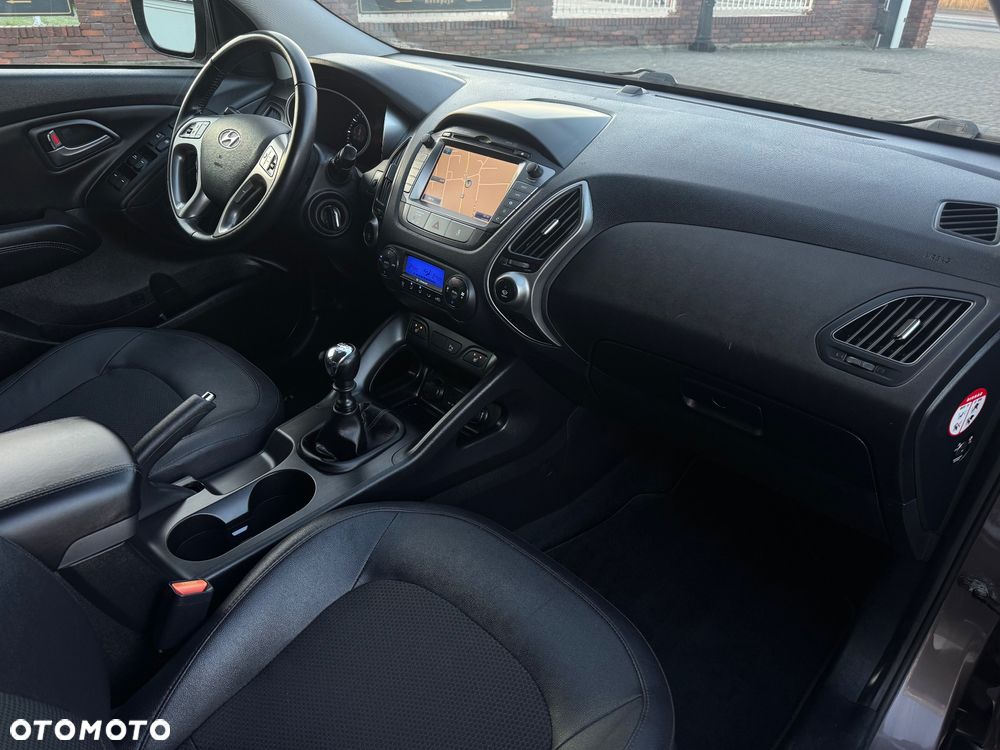 Hyundai ix35 blue 1.6 2WD Finale Gold - 21