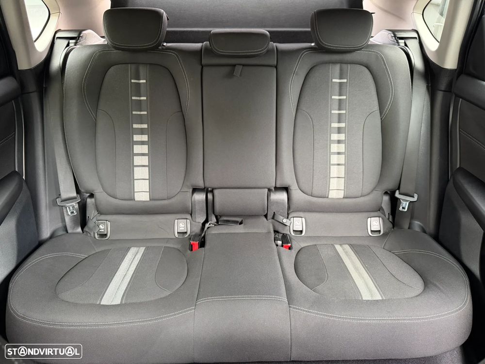 BMW 225xe Active Tourer Advantage - 46