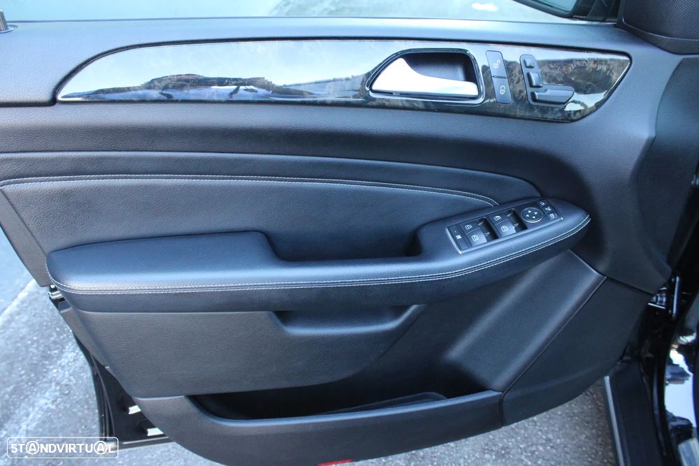 Mercedes-Benz ML 350 BlueTEC - 9