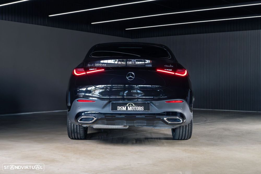 Mercedes-Benz GLC 300 de Coupe 4Matic - 4