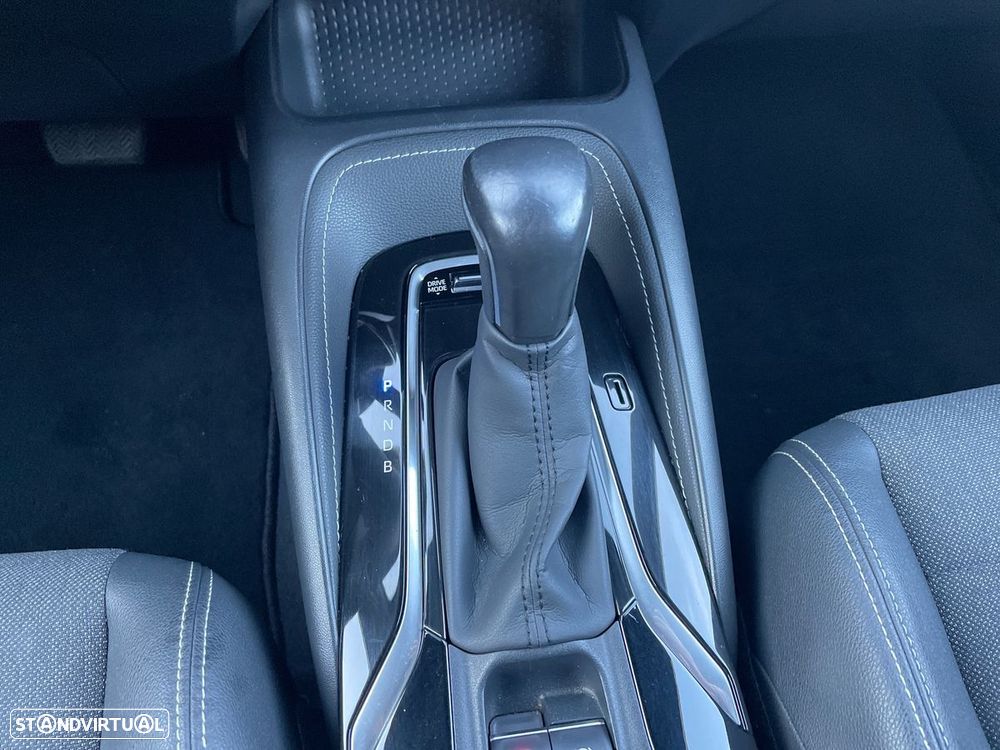 Toyota Corolla Touring Sports 1.8 Hybrid Comfort+P.Sport - 15