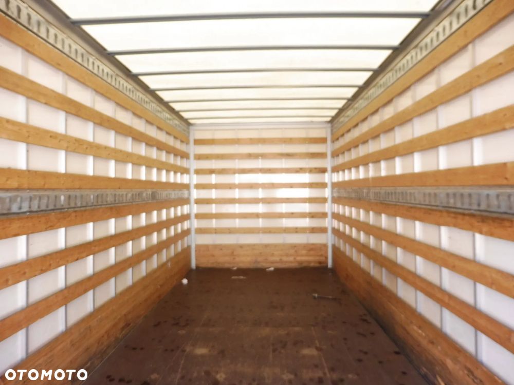 Kontener 5.metrów na Iveco Daily - 1