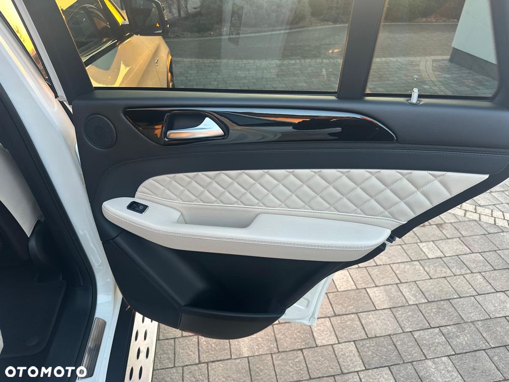 Mercedes-Benz GLE AMG 43 4-Matic - 29