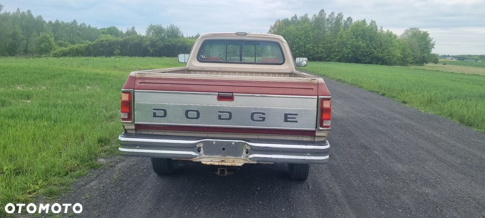 Dodge RAM - 14