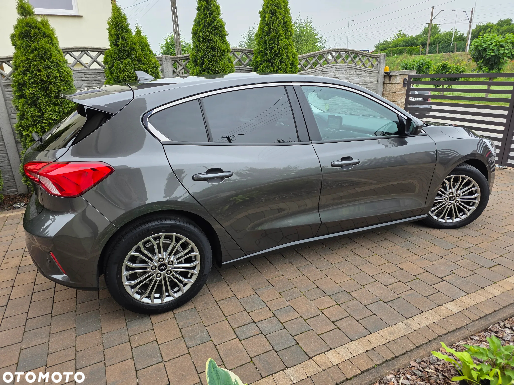 Ford Focus - 12