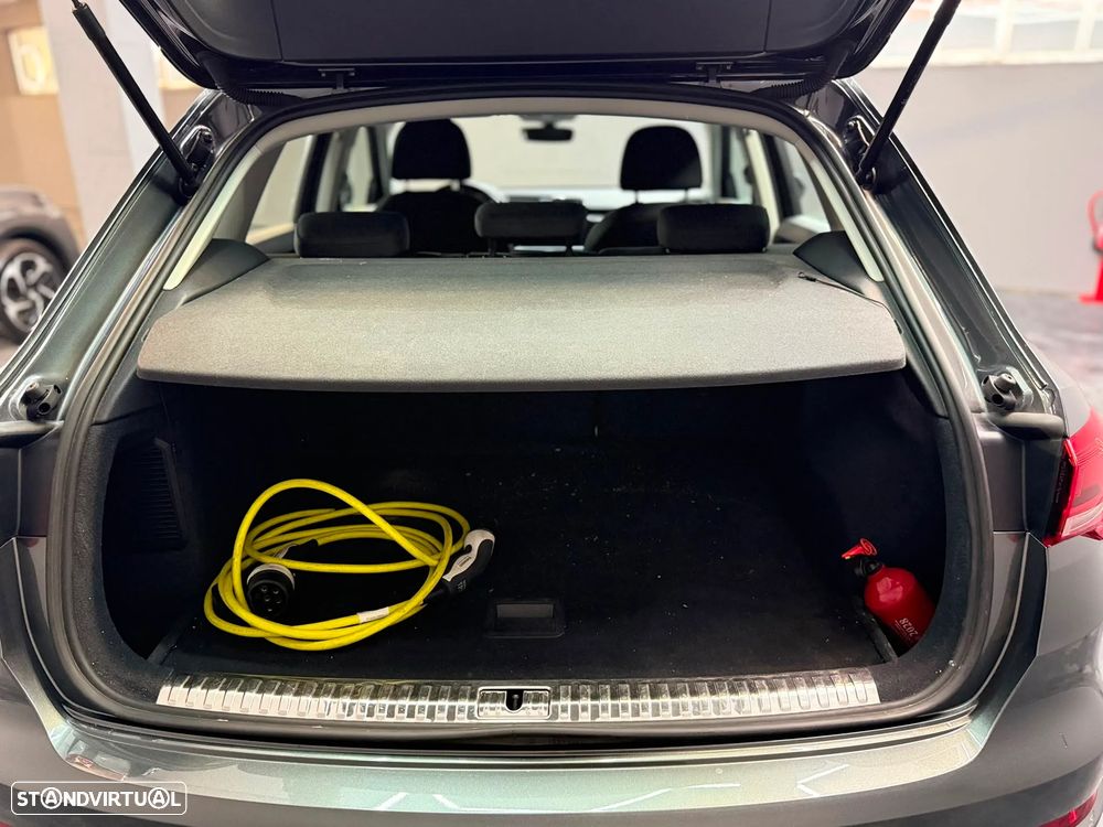 Audi Q3 45 TFSIe S tronic S line - 32