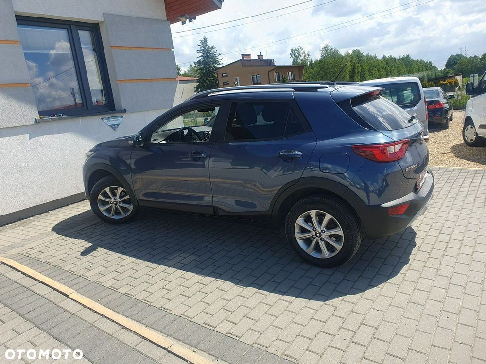 Kia Stonic - 10