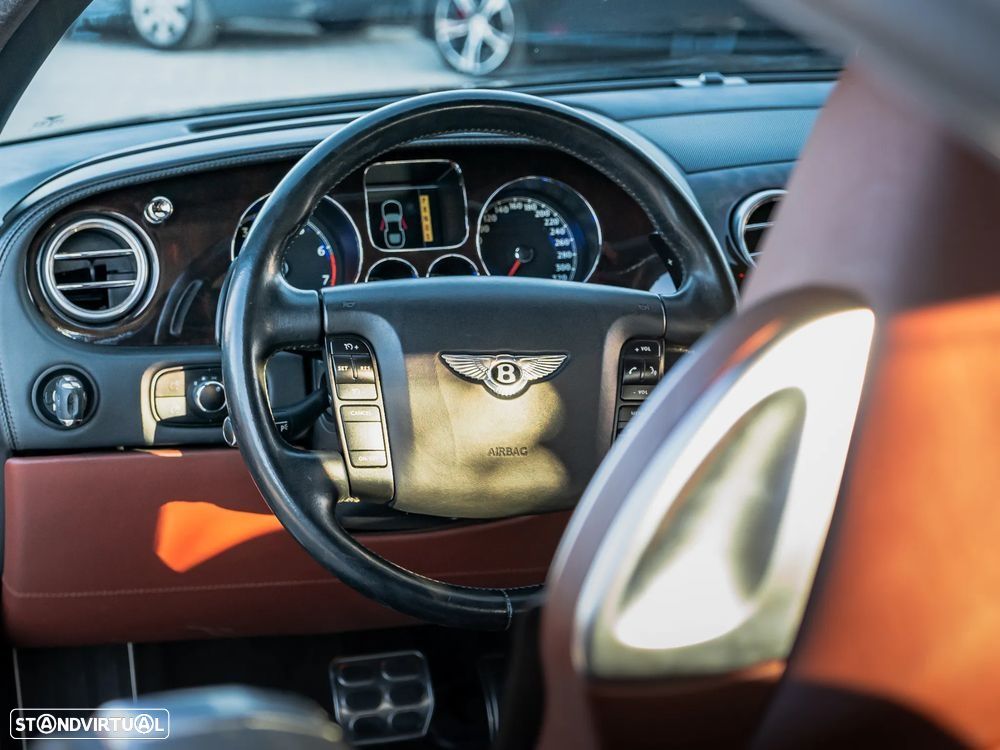Bentley Continental GT 6.0 W12 - 21