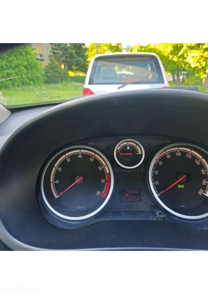 Opel Corsa - 4