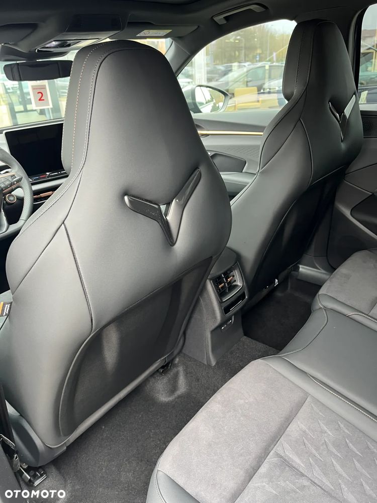 Cupra Terramar 1.5 eTSI mHEV DSG - 17