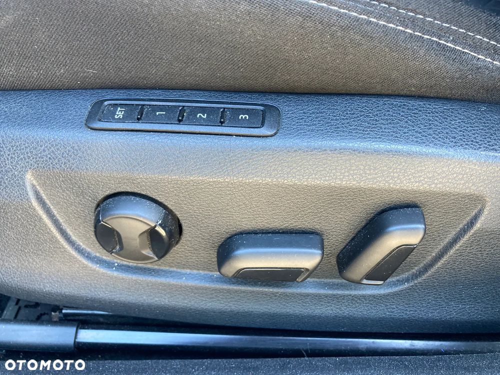 Skoda Superb 2.0 TDI DSG Style - 17