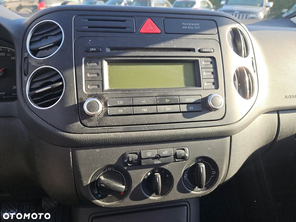 Volkswagen Golf Plus - 13