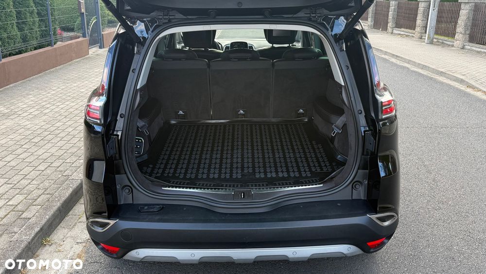Renault Espace 1.6 dCi Energy Initiale Paris EDC 7os - 6