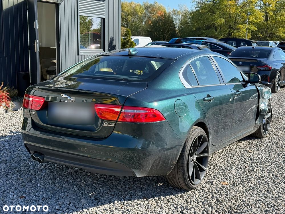 Jaguar XE 20d AWD Pure - 12