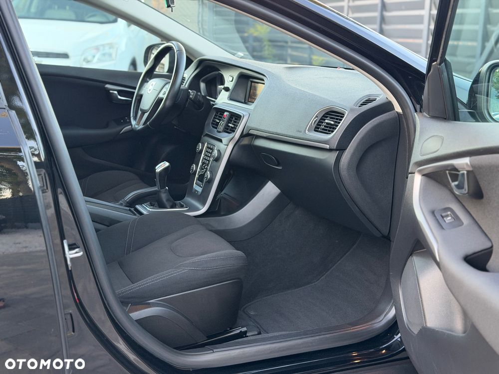 Volvo V40 Cross Country D2 Kinetic - 23