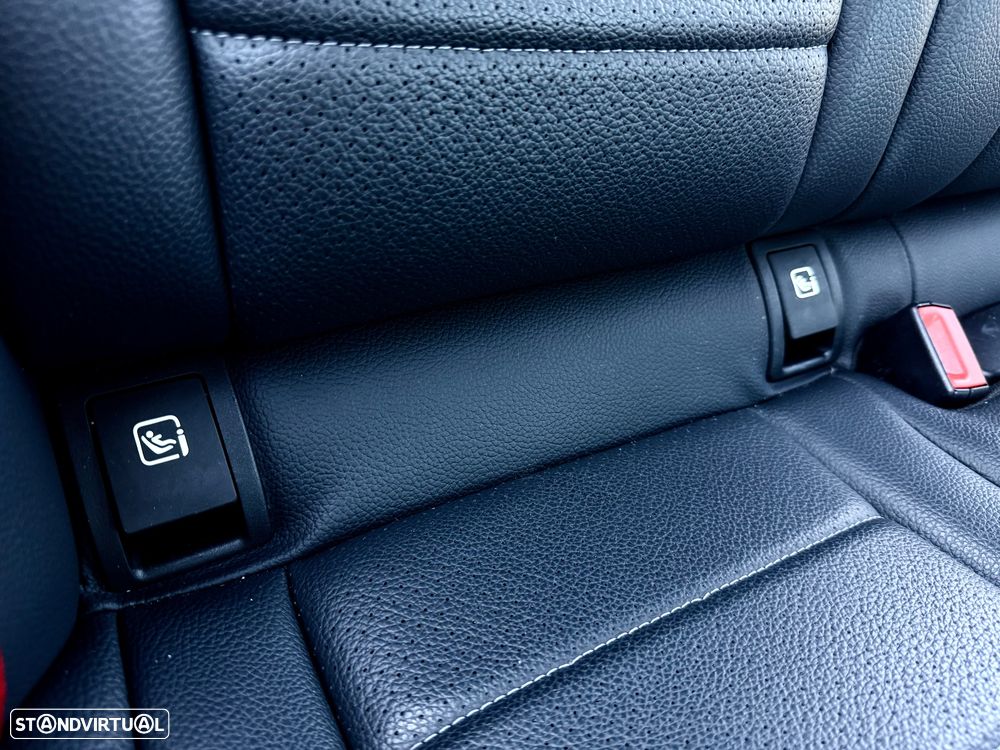 Mercedes-Benz C 200 BlueTEC AMG Line Aut. - 32