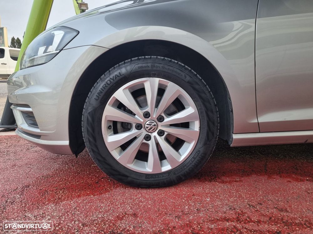 VW Golf Variant 1.6 TDi Confortline - 3