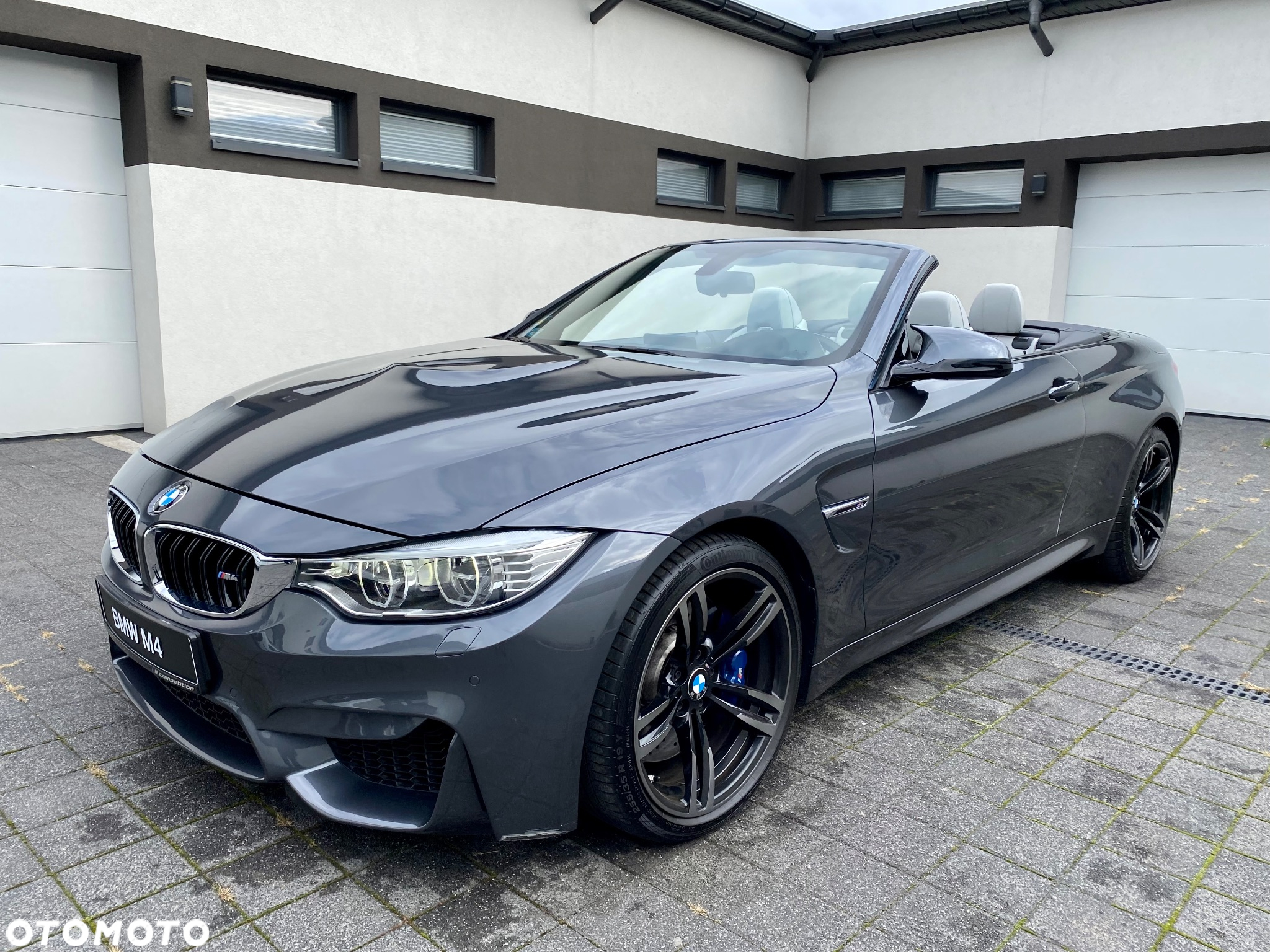 BMW M4 Cabrio DKG - 3