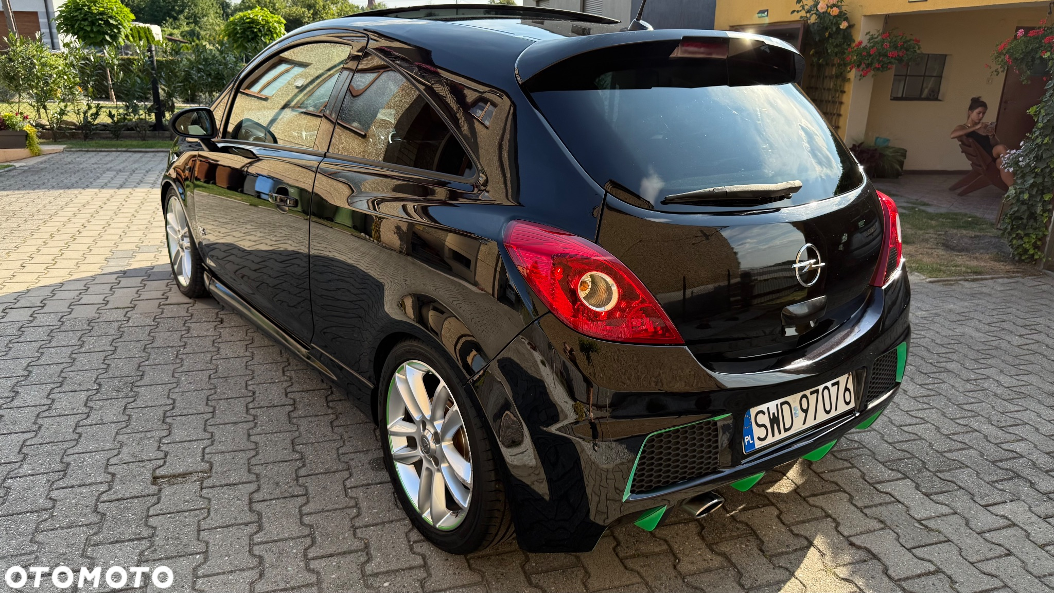 Opel Corsa 1.4 16V Sport - 6