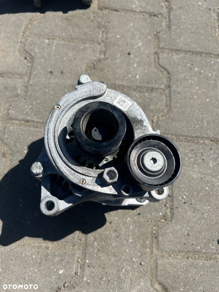 Bmw Seria 1 F40 alternator 8680374 1.5 benzyna Mini Cooper - 4