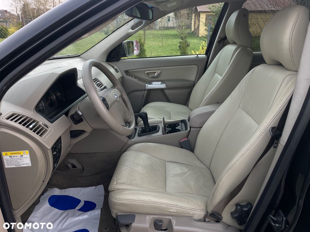 Volvo XC 90 2.4 D5 Kinetic - 6