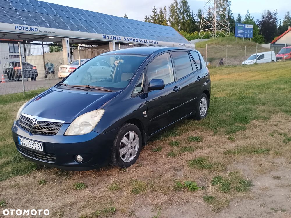 Toyota Corolla Verso 2.0 D-4D - 3