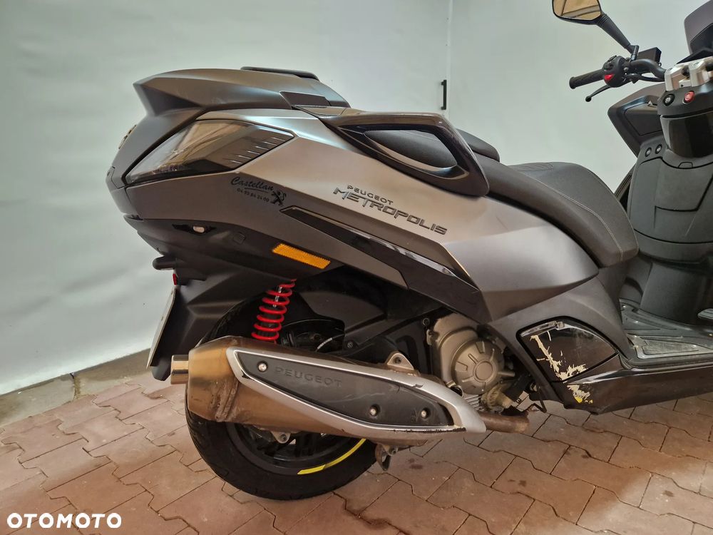 Peugeot Metropolis - 29