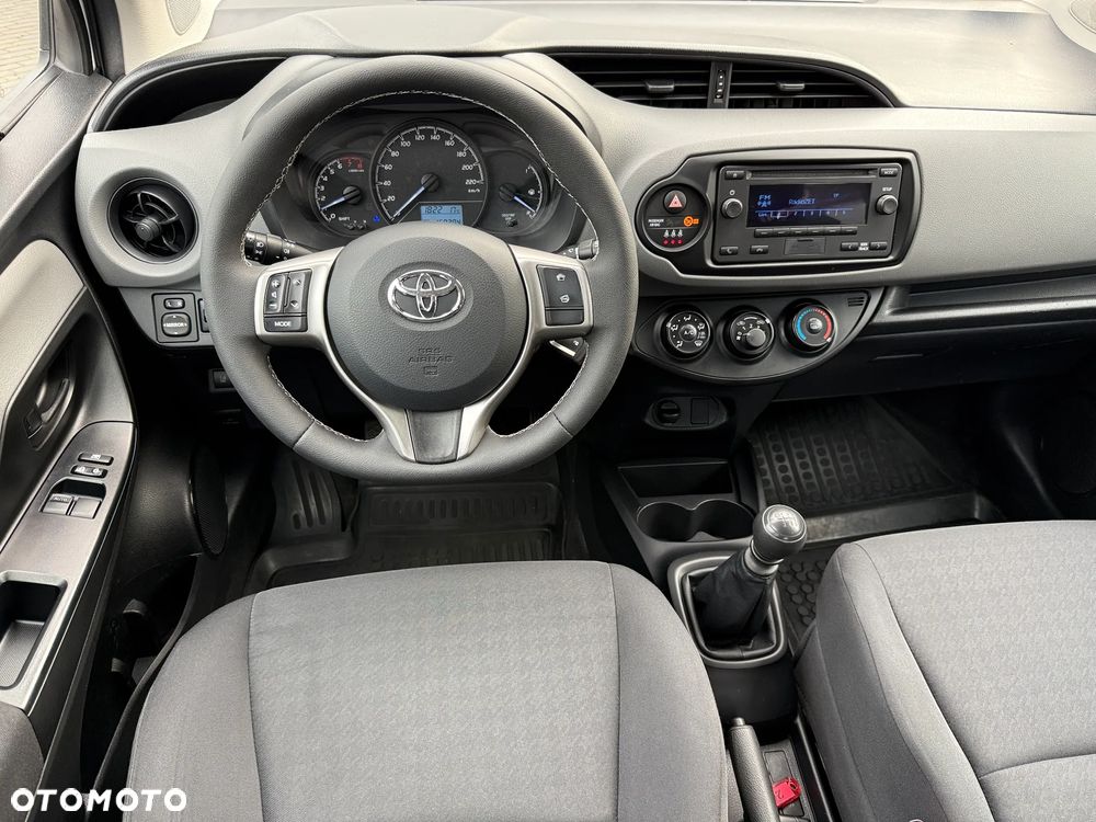 Toyota Yaris 1.5 Active - 4