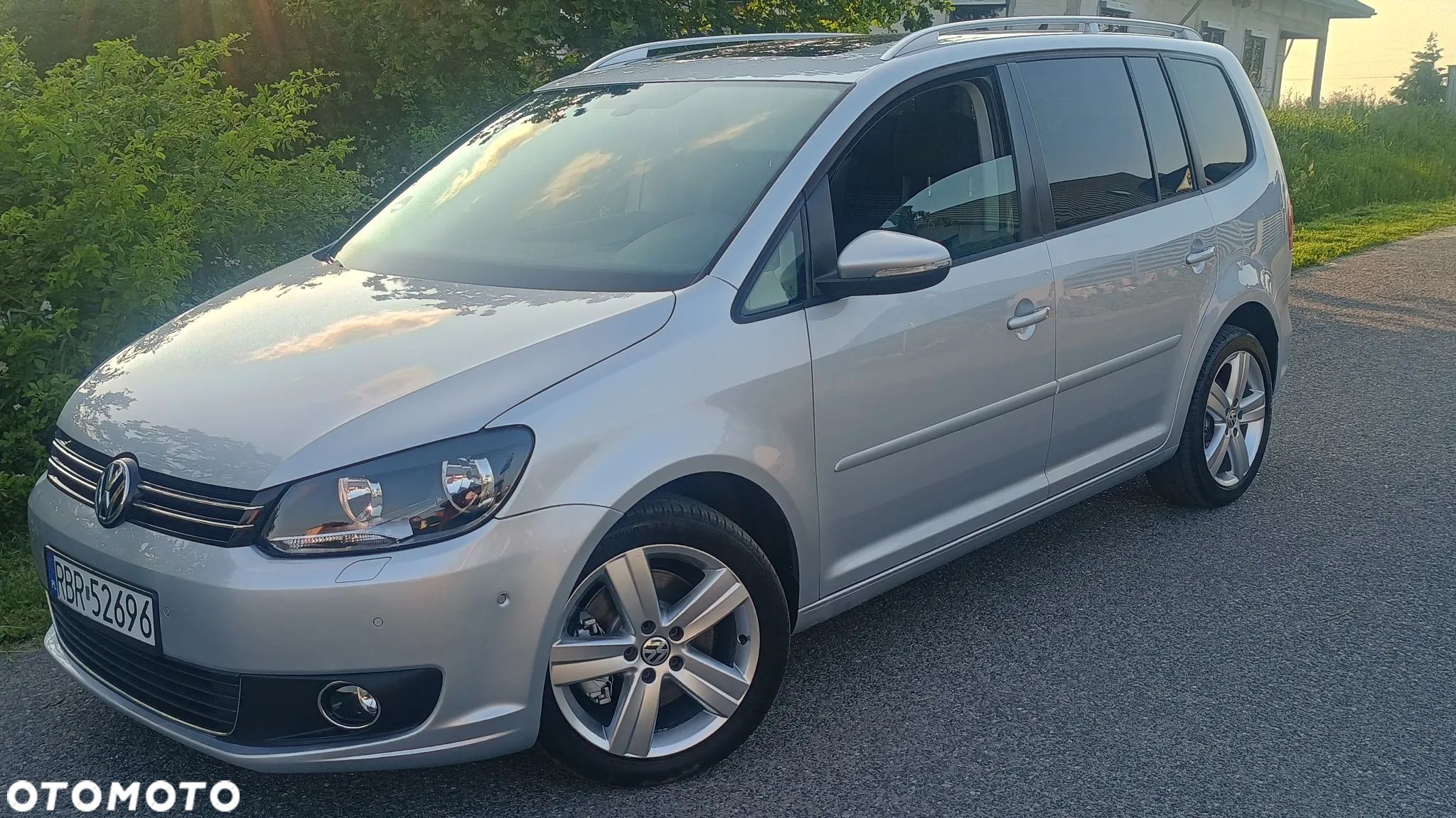 Volkswagen Touran 2.0 TDI DPF BlueMotion Technology Life - 1
