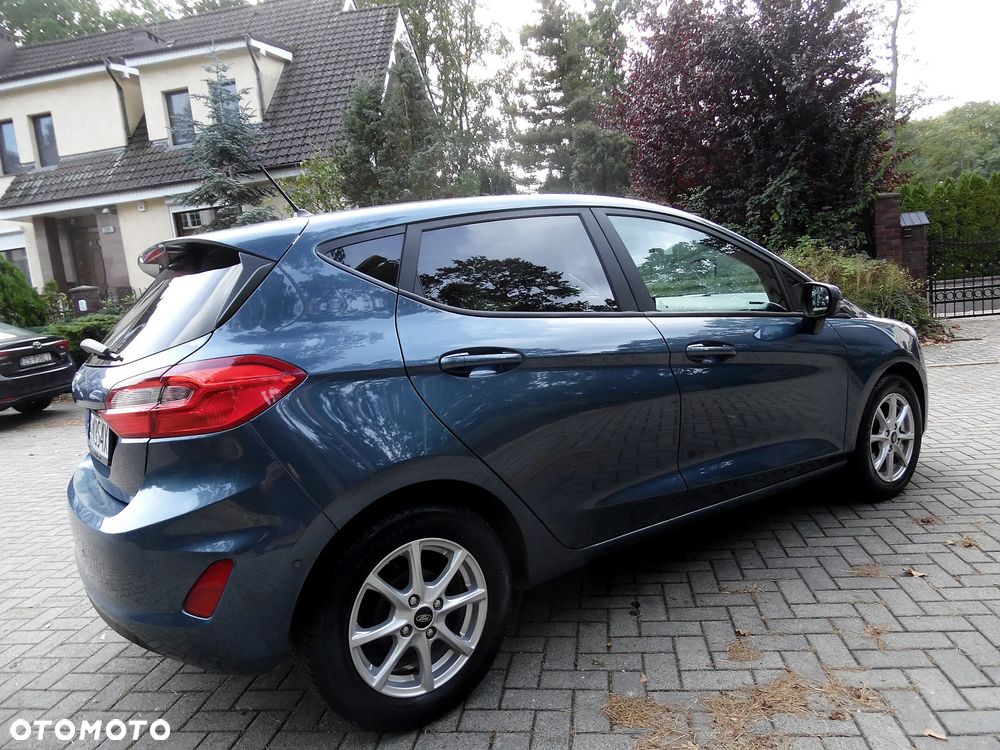 Ford Fiesta - 10