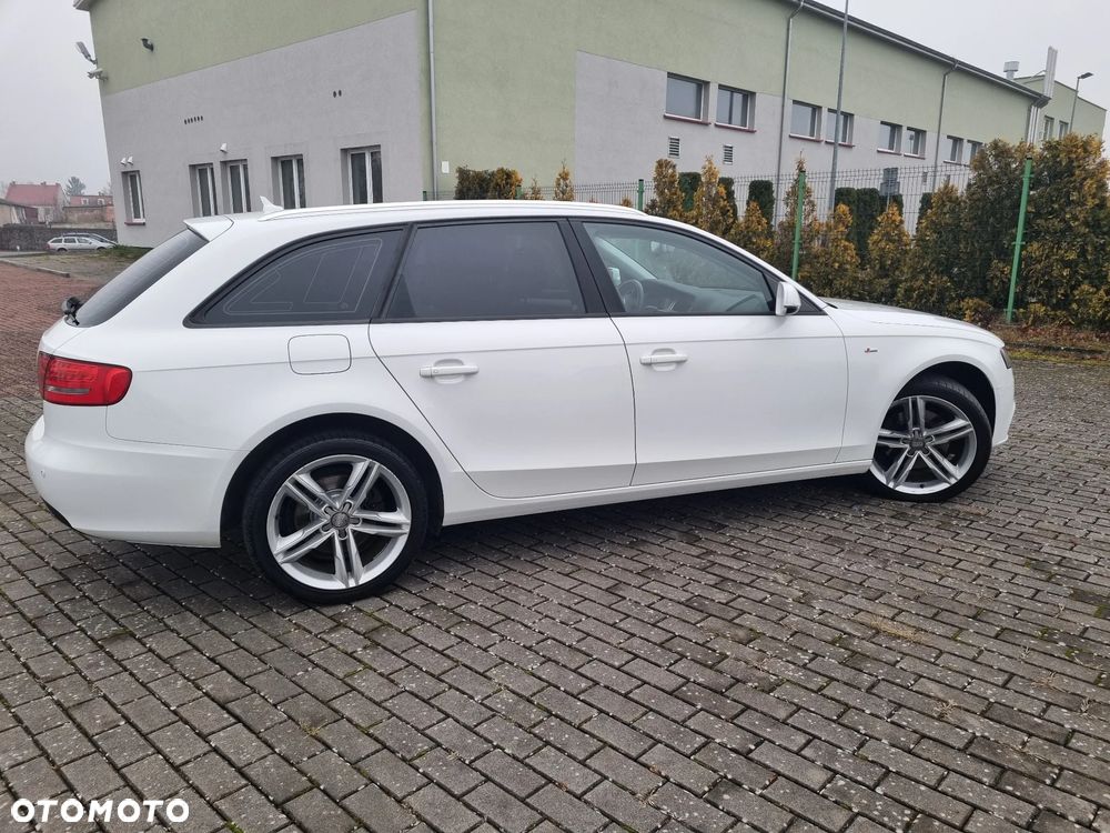 Audi A4 Avant 2.0 TDI DPF Ambiente - 22