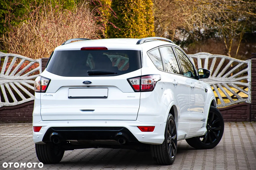 Ford Kuga 1.5 EcoBoost 4x4 ST-Line - 38