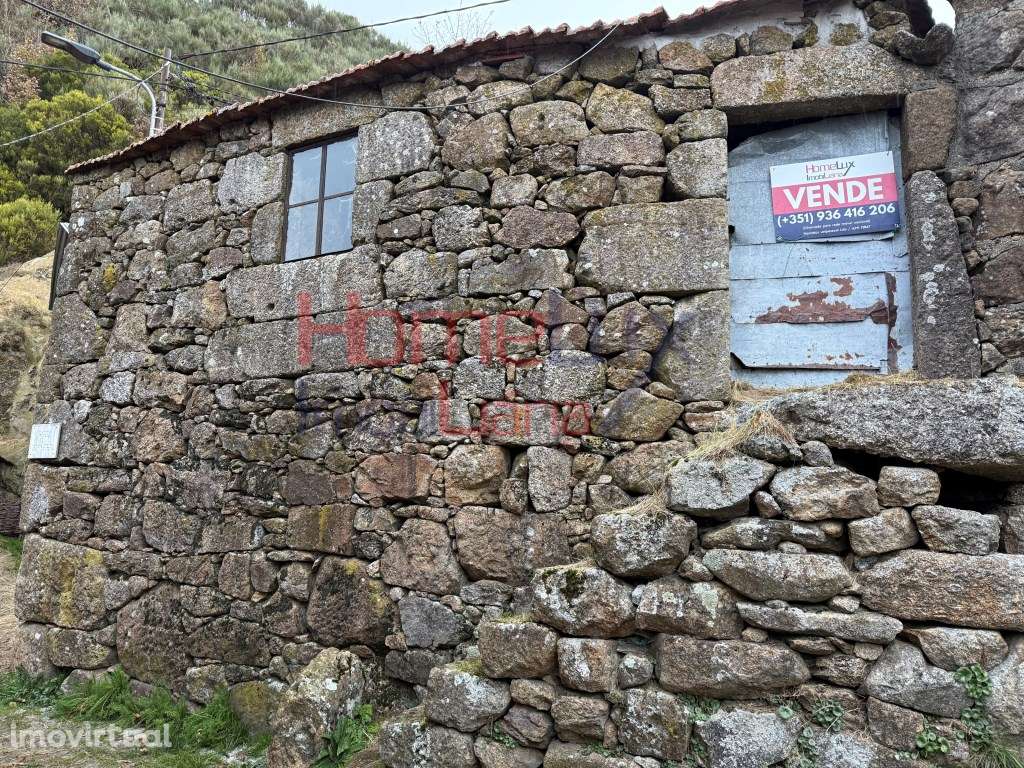 Moradia em pedra para venda em Cotelo - Grande imagem: 3/8