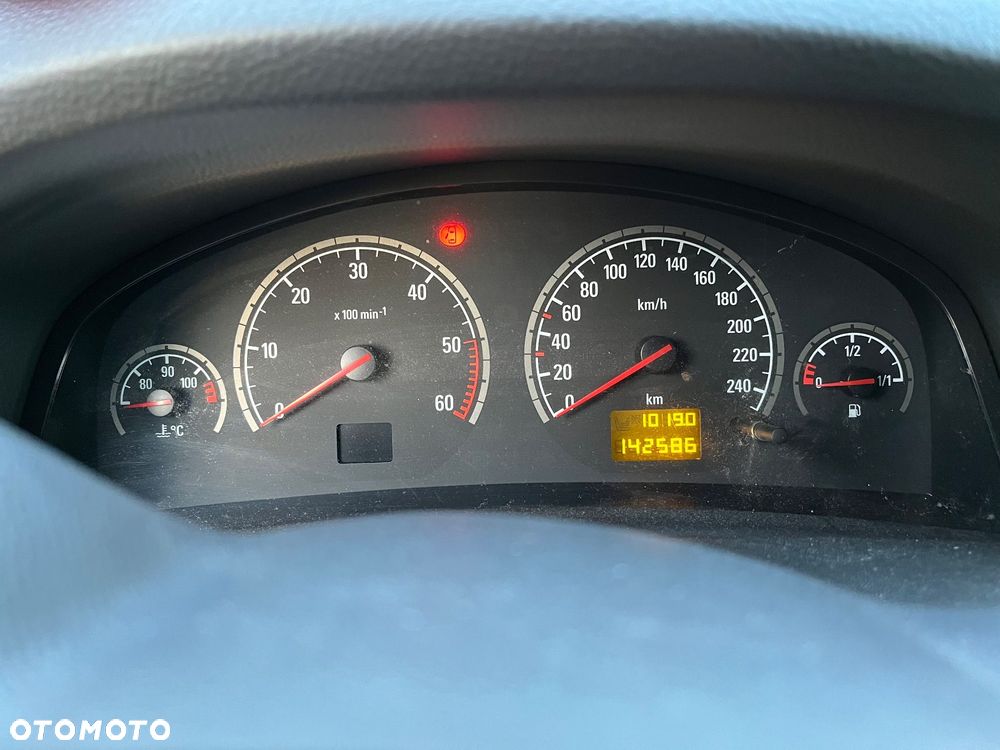 Opel Vectra 1.9 CDTI Comfort ActiveSelect - 7