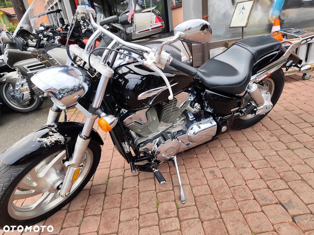 Honda VTX - 25